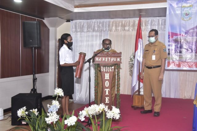 SEMINAR PENYUSUNAN REGULASI KELITBANGAN DAN INOVASI DAERAH BALITBANGDA PROVINSI PAPUA BARAT